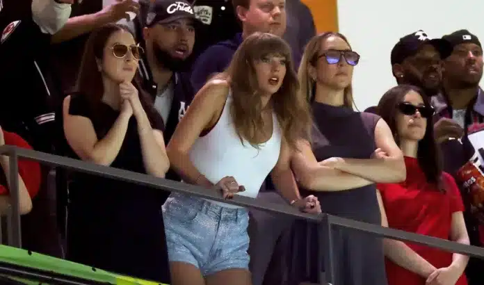 Taylor Swift cheering at Super Bowl